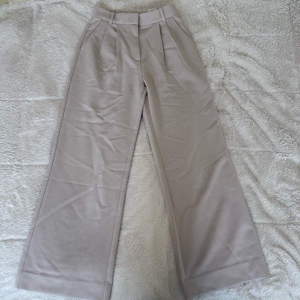 Abercrombie Sloane Tailored Pants - Picture 2 of 6